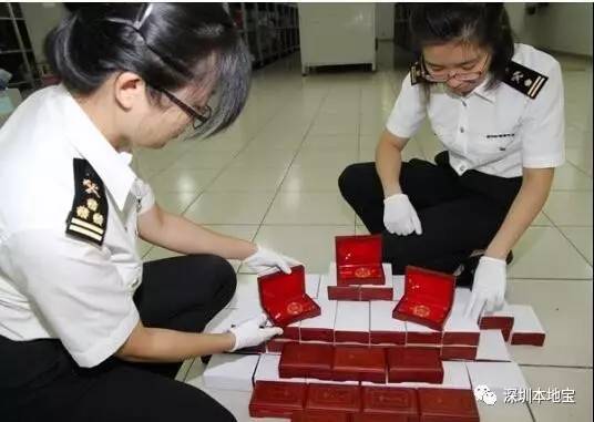 意了！下月起带了这些东西回来你会很麻烦凯发k8国际娱乐首选厦门人去香港玩的注(图2)