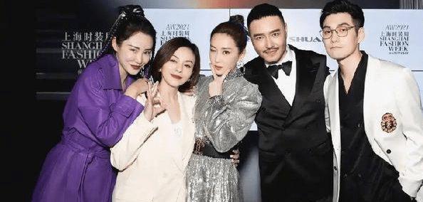 黑色服装的搭配推荐k8凯发一触即发(图2)
